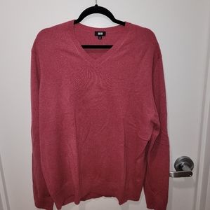Uniqlo Cashmere Men's XL V Neck Sweater